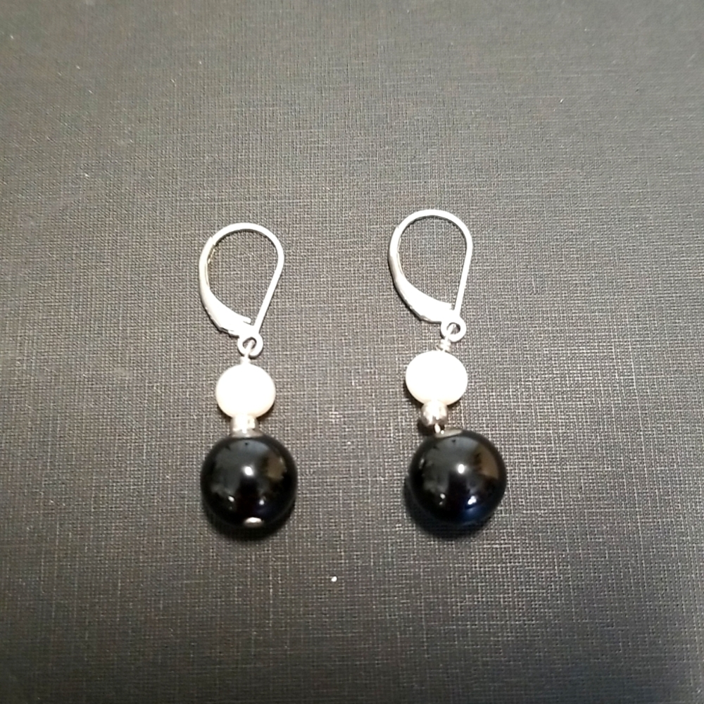 Black and White Pearl Drop Earrings.  French Wires.